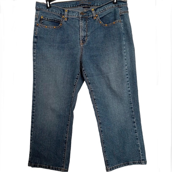 jeanstar Pants - Jeanstar Jeans Womens Size 16W Cropped Capri Stretch Light Wash Denim Studded